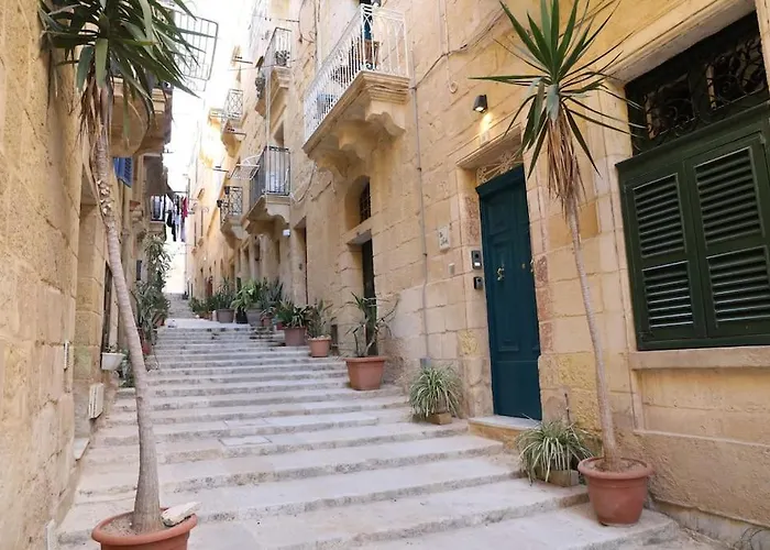 Hideaway - The Nook *